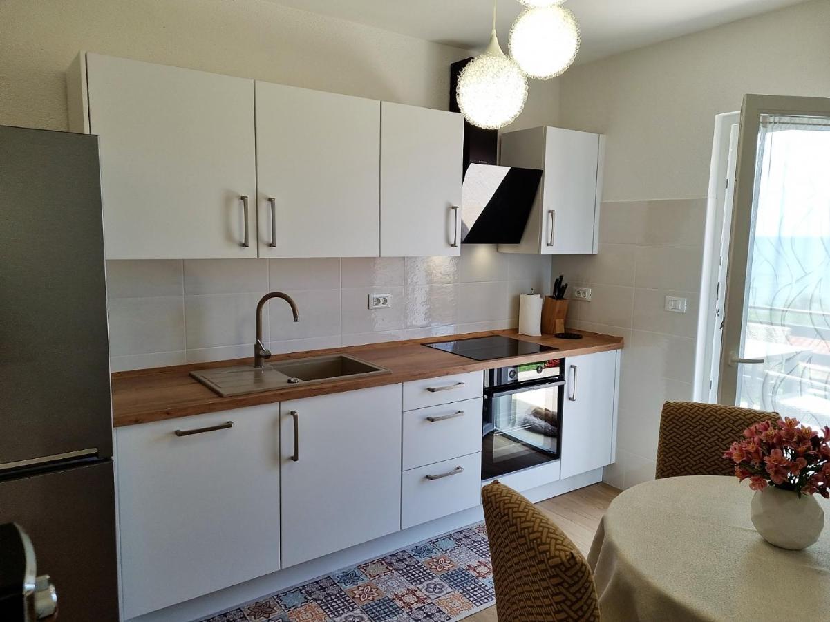 Apartments Valentina Umag Extérieur photo